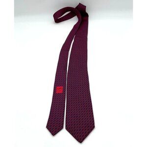 Hermes-Paris Hand Sewn Silk Twill Red & Blue Scroll 'H' Print Mens Tie